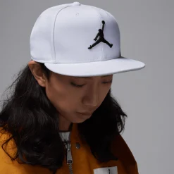 Nike Kepsar-Jordan Jumpman Pro Adjustable Cap White-Photon Dust-Black
