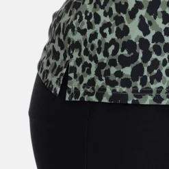 Bogeys & Birdies Pikétröjor Dam-W Tech Hidden Button Pique AOP Svart Clover Green/Black